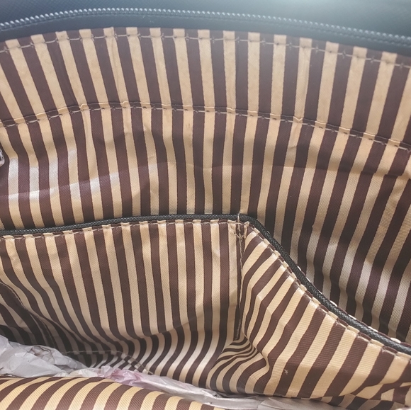 Handbag - Picture 7 of 8